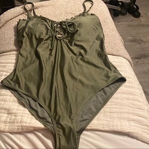 Forever 21 plus size bathing suit
